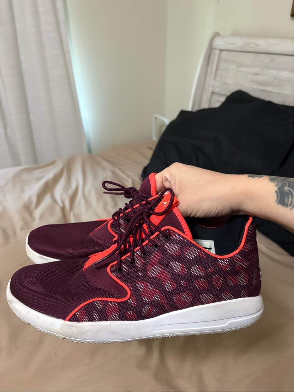 Men's Lightweight Burgundy Athletic Sneakers — Nike Jordan Eclipse 2015